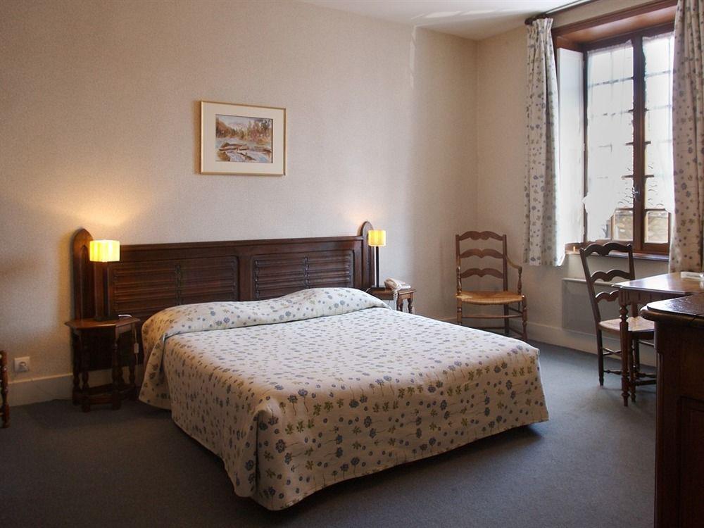 Hotel Du Vieux Perouges